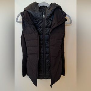 Women’s Lululemon Another Mile Vest, Size 6, Black